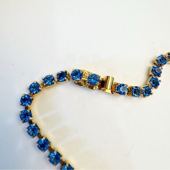 Vintage Blue Monet Signed & Unbranded Clear Tennis Bracelet Gold Tone Set - Picture 9 of 15